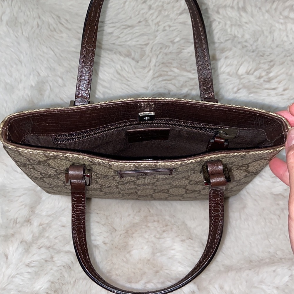 GUCCI Vintage Mini GG Supreme Handbag - Picture 5 of 9